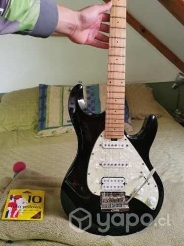 Regalo Guitarra Sterling Silo 30 By Musicman