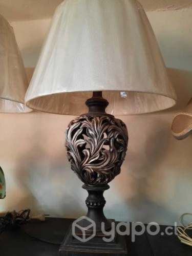 Lámpara antigua de cerámica