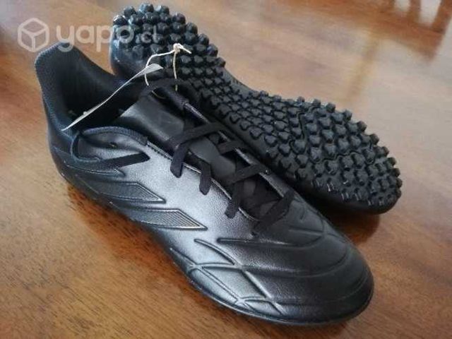 Zapatillas babyfutbol NUEVAS 42 copa PURE.4
