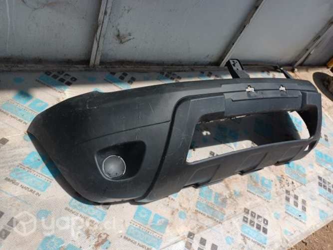 Parachoques delantero Renault Duster con Detalle