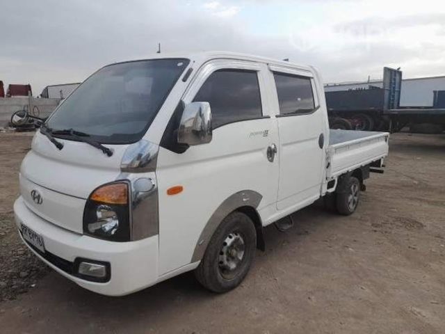 Camioneta hyundai porter 2015