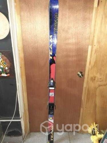 Sky team Tyrolia con fijaciones Salomón