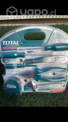 Juego de herramientas 7 piezas marca TOTAL TOOLS