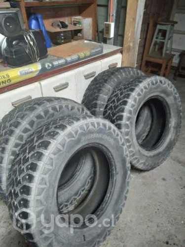 Neumáticos 245/75/16