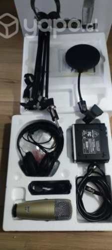 Bundle Micrófono U-phoria Studio