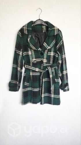 Abrigo color verde Mujer