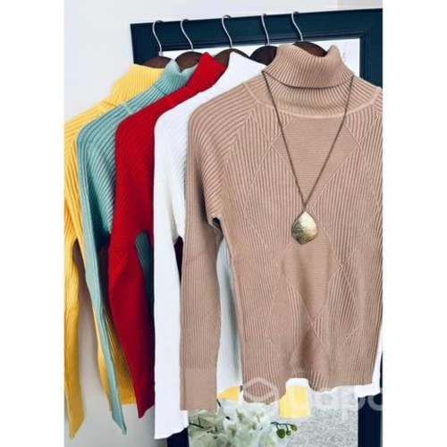 Beatle con cuello tortuga