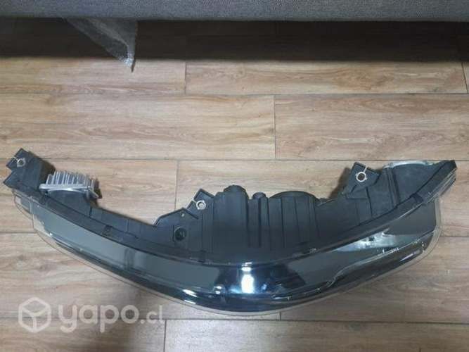 Foco derecho Ram 1000