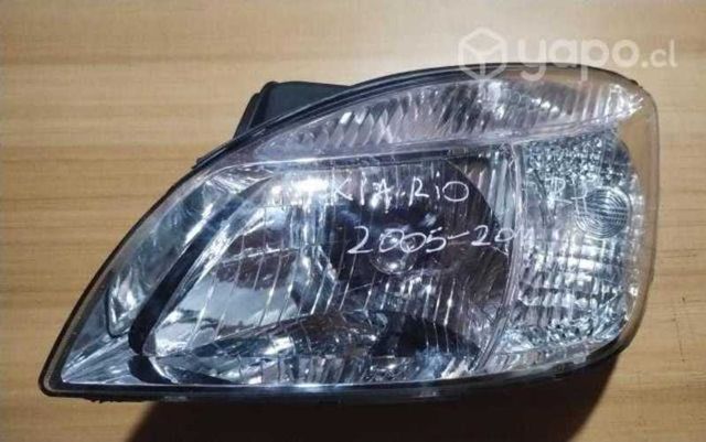 Óptico derecho Kia Rio 2005 - 11