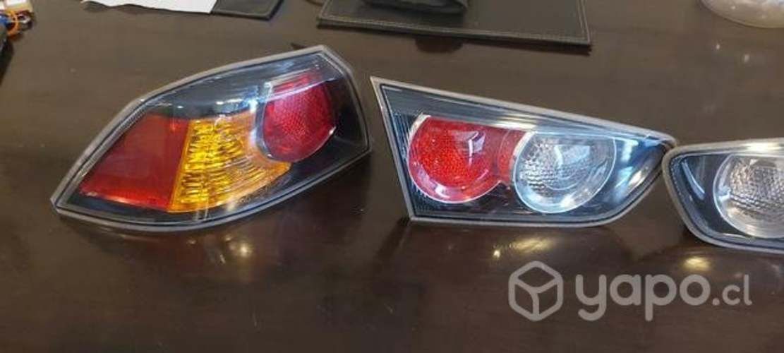 Focos traseros mitsubishi lancer
