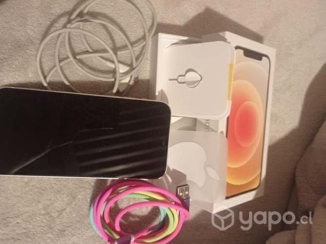 IPhone 12 color blanco