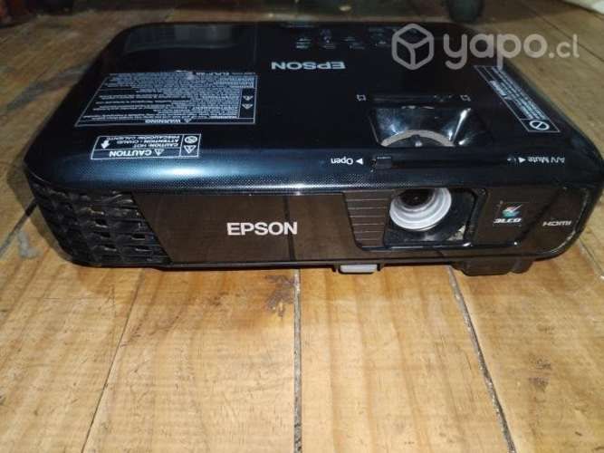 Proyector EPSON negro