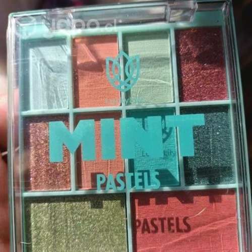 Paleta de sombras pasteles mini