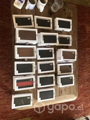 Carcasas iphone por mayor, cuarenta unidades