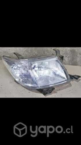 Optico Derecho Toyota Hilux