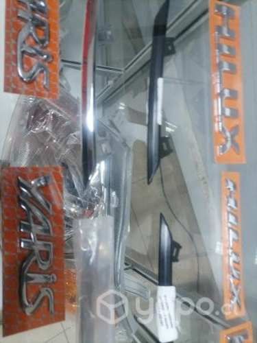 Biseles mascara toyota yaris 2018 2019