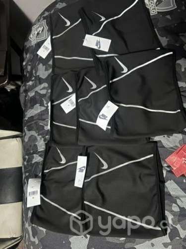 Cuellos estilo Piero47