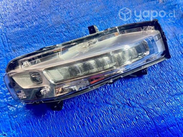 Neblinero delantero Derecho FORD MUSTANG 2017/2023