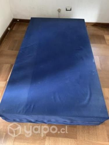 Base de cama 1.5 plazas Material :espuma de alta