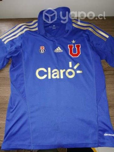 Polera Universidad de Chile