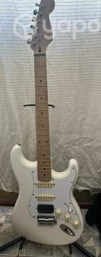 Guitarra Fender Modern Player (armada)