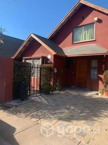 Estupenda casa en San Bernardo Nos