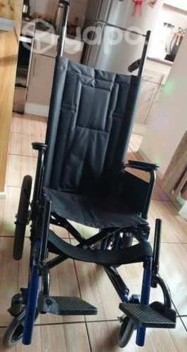 Silla de ruedas infantil