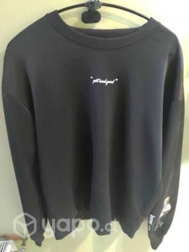 Poleron negro sin uso