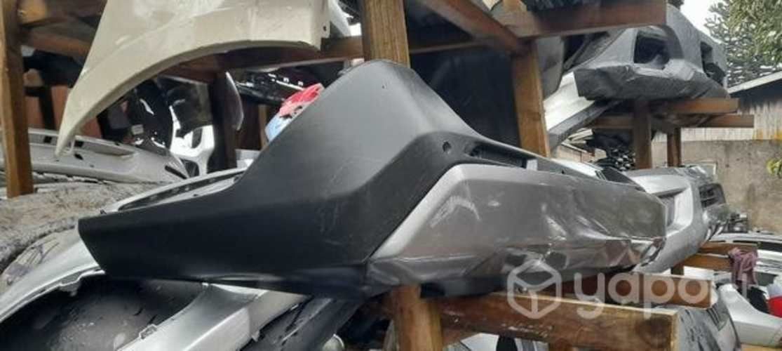 Paragolpe toyota rav4 2020 original