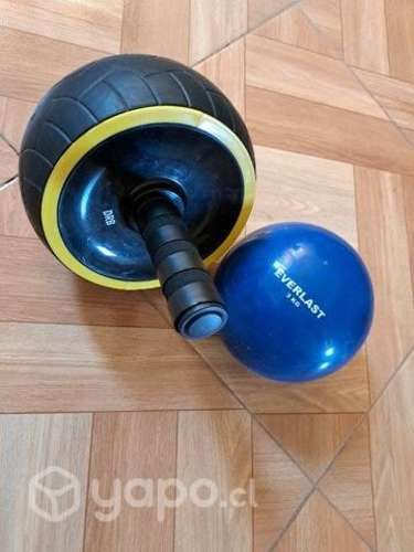 Balón medicinal y rueda de abdominales