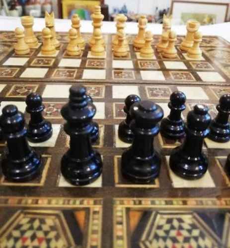 Hermoso Juego de Backgammon