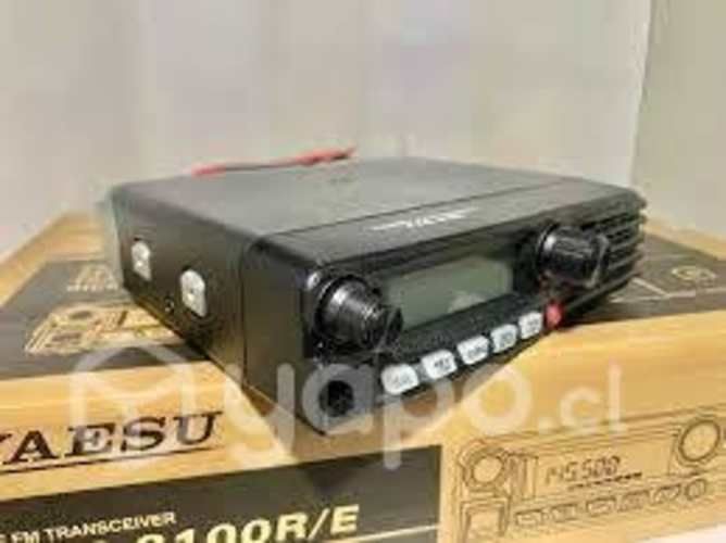 Radio Yaesu VHF FTM3100