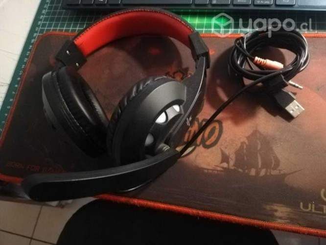 Teclado +mouse + audifonos+ mousepad moster games
