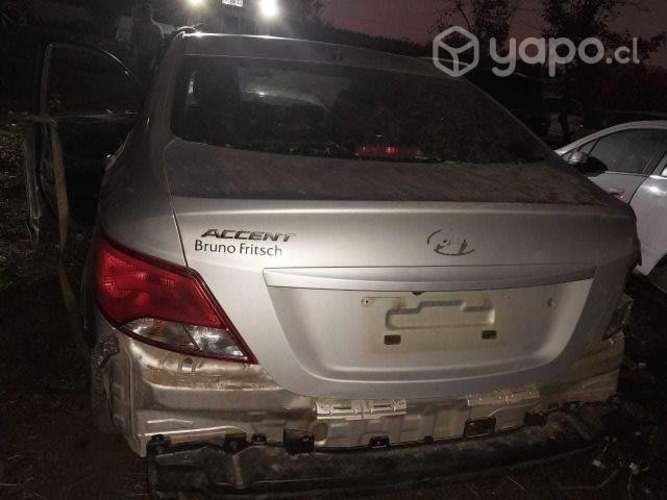 Foco hyundai accent rb 2016 1.4