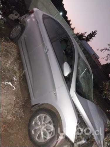 Foco hyundai accent rb 2016 1.4