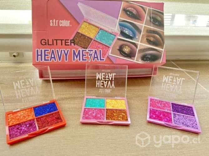 Maquillaje brillo de ojos