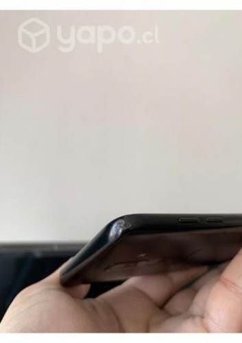 Smartphone Samsung J8