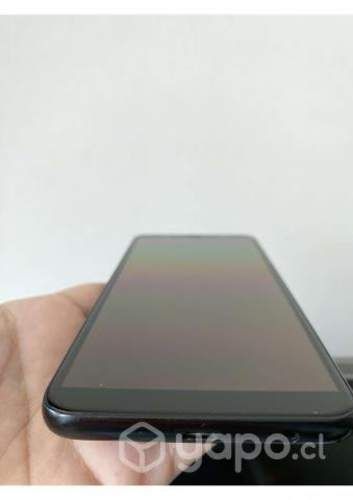 Smartphone Samsung J8