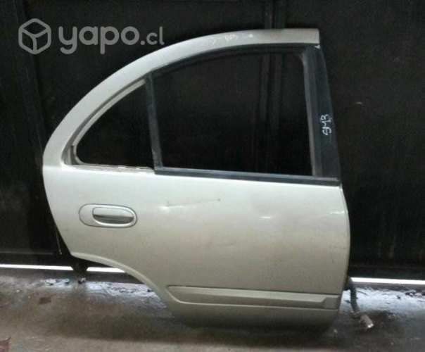 Puerta trasera derecha samsung sm3