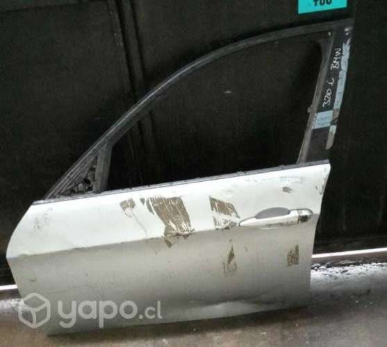 PUERTA DELANTERA IZQUIERDA BMW 320i