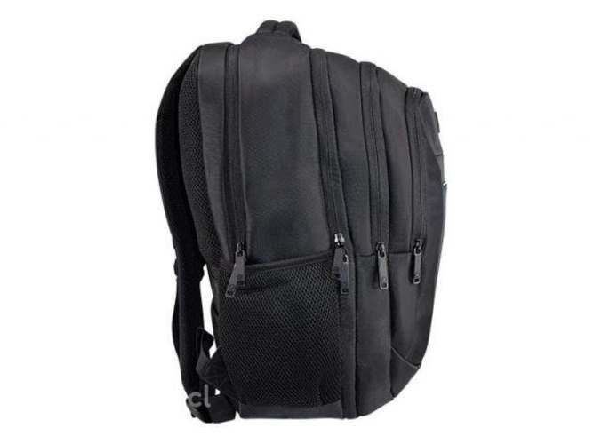 MOCHILA SWISSBRAND PORTA LAPTOP 581 NG 30% off