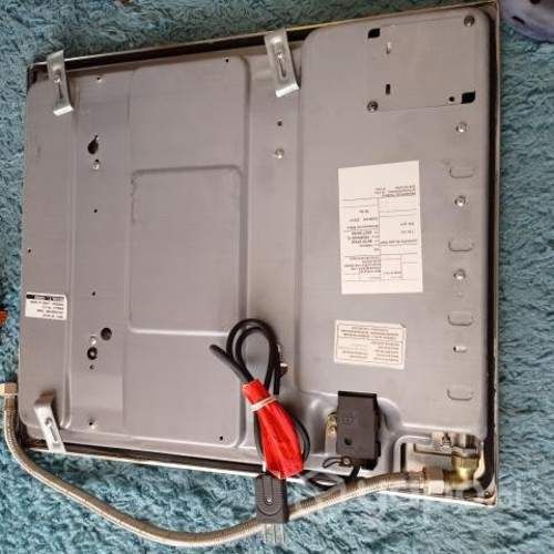 Encimera a gas 4 platos, más juguera Oster