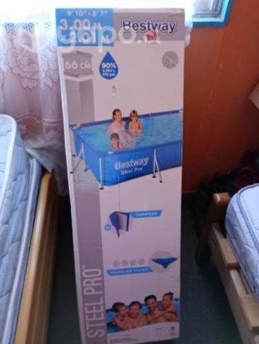 Piscina y filtro en excelente estado