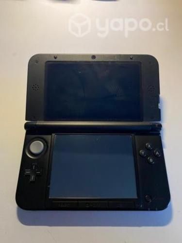 NINTENDO 3DS + 5 Juegos + Estuche y cargador