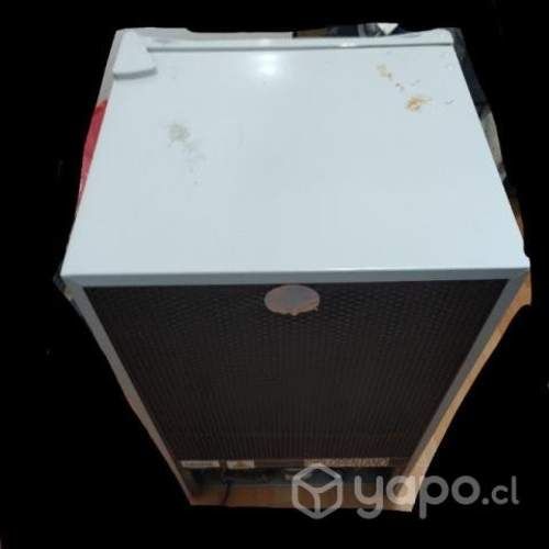 Frigobar Modelo RMF04LRX0