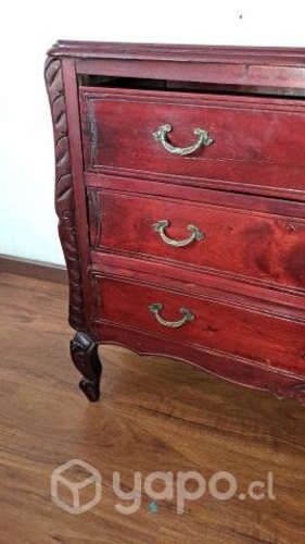 Comoda antigua normando