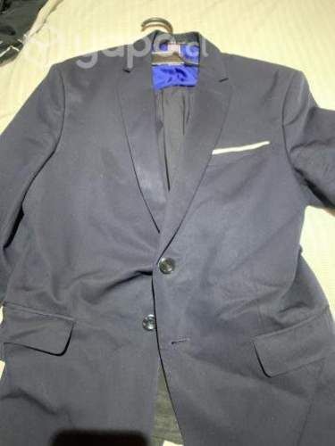 Zara man traje azul navy