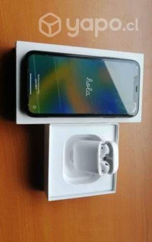 IPhone 11 y Airpods