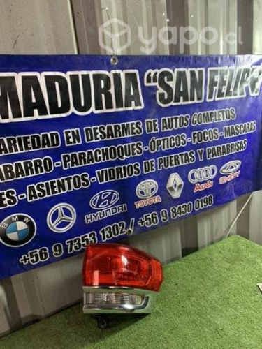 Foco trasero derecho Jeep Cherokee