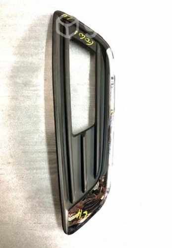 Moldura Neblinero Izquierdo FORD FOCUS 2022